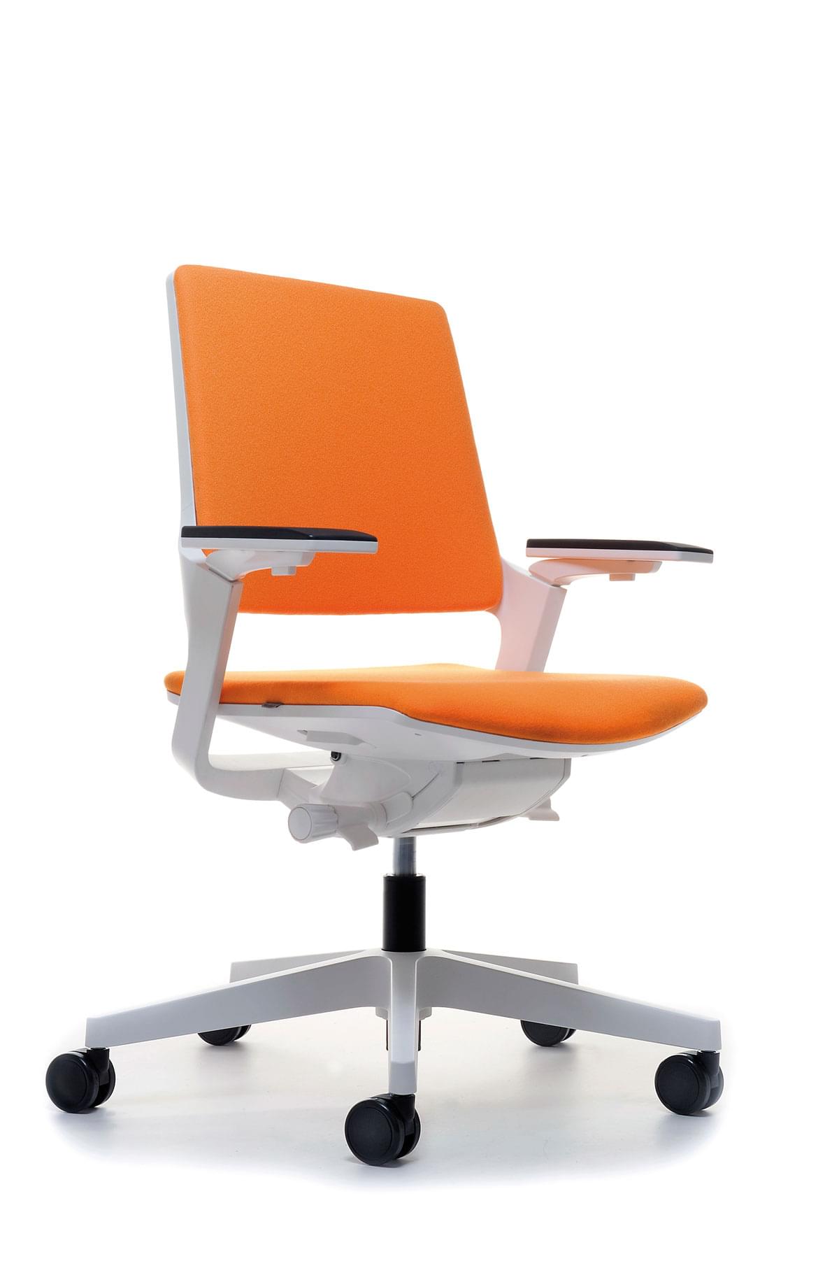 Interstuhl Movy Office Chair Angle
